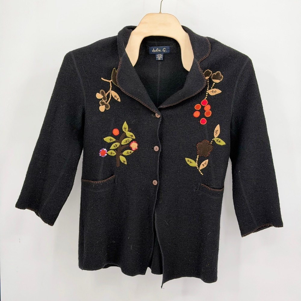 Julie G. Women's Size M Embroidered Tree 3/4 Sleeve Button‎ Black Sweater